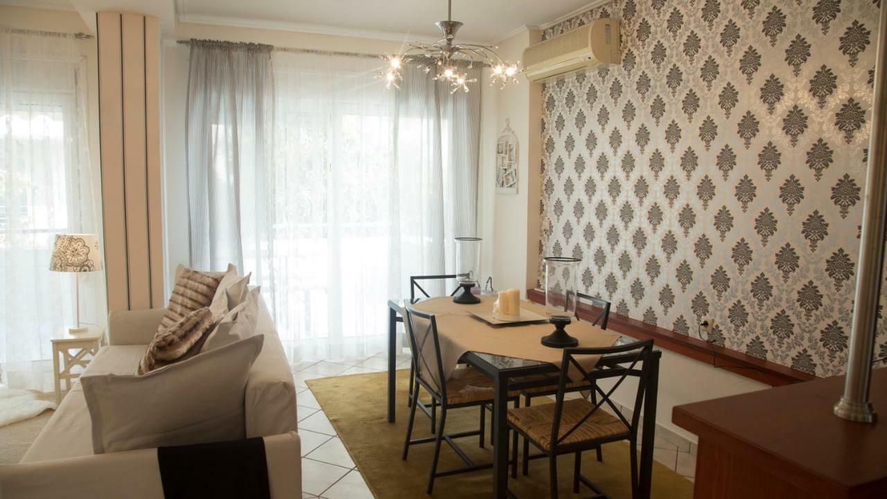 Luxury City Center Apartment Kalampaka Exteriör bild